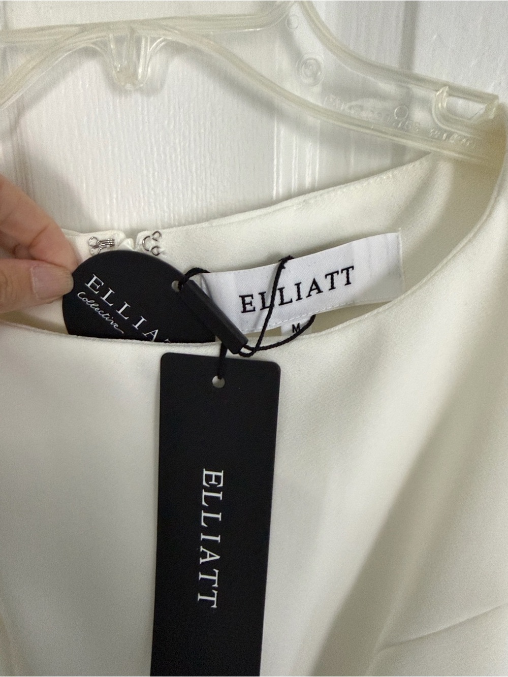 NWT Janelle Mini Dress In White - Picture 8 of 9